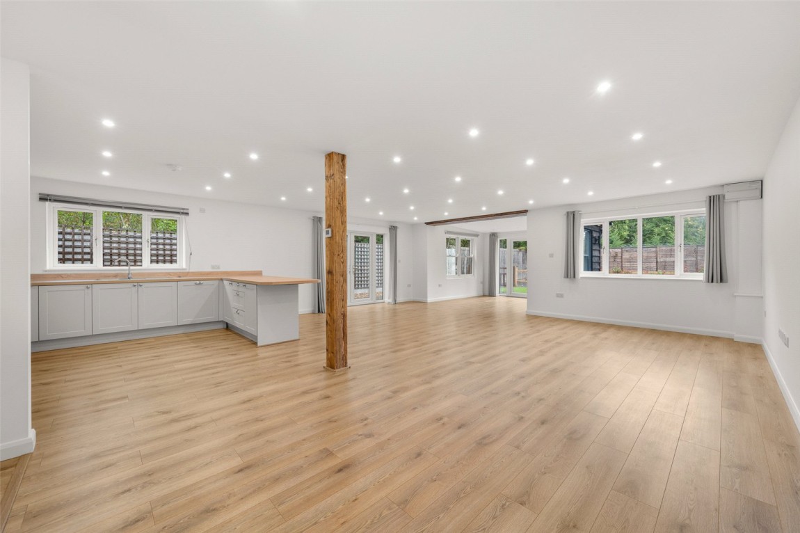 Images for Finchampstead, Wokingham, Berkshire