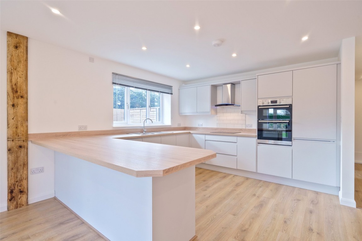 Images for Finchampstead, Wokingham, Berkshire