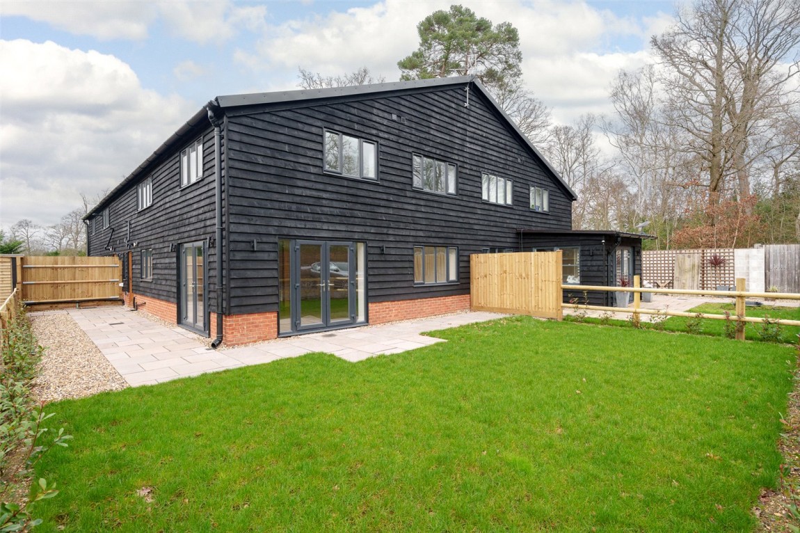 Images for Finchampstead, Wokingham, Berkshire