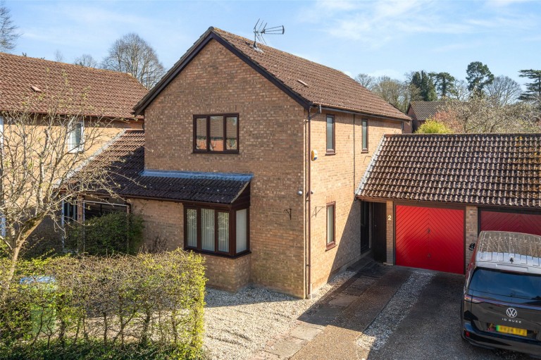 View Full Details for Crowthorne, Berkshire