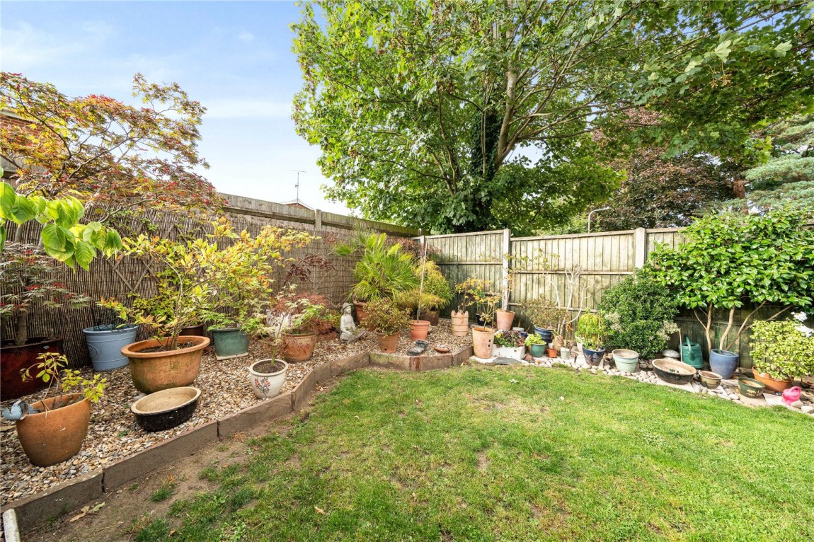 Images for Finchampstead, Wokingham, Berkshire
