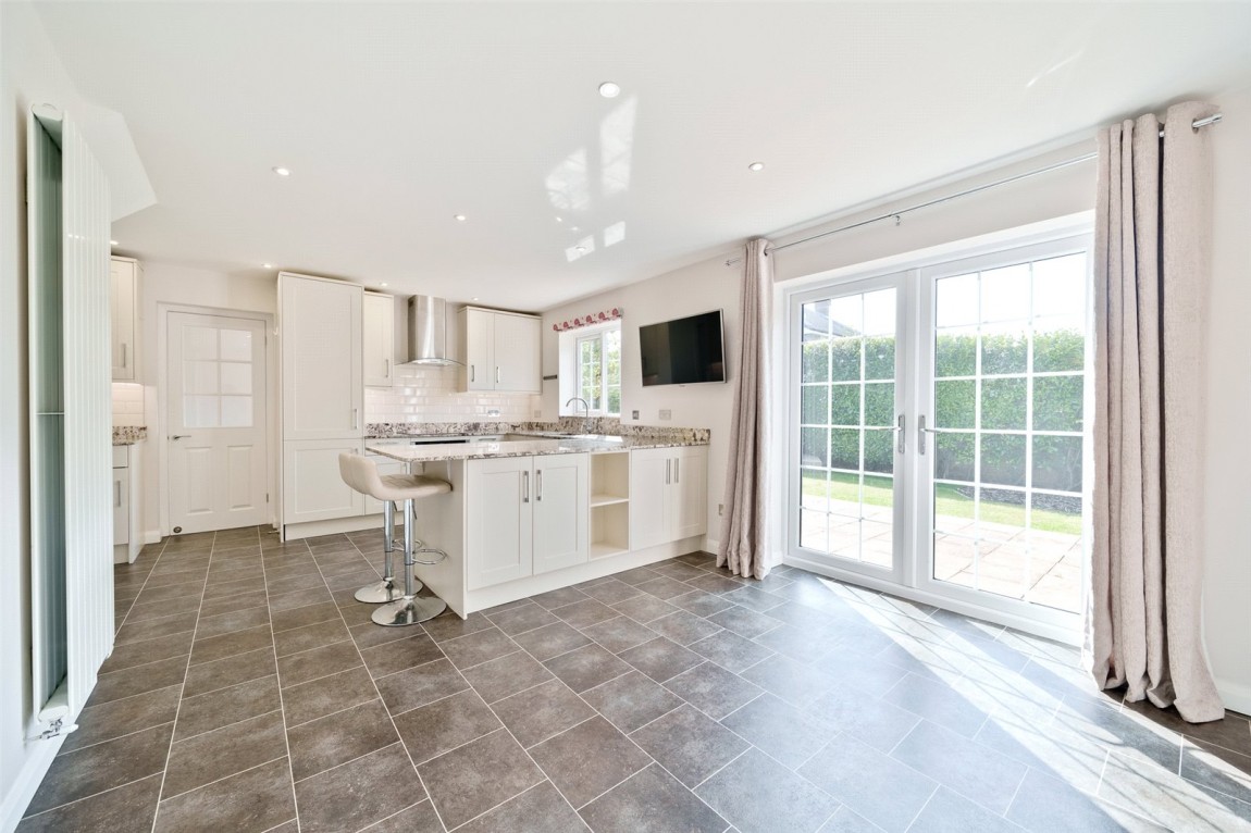 Images for Binfield, Bracknell, Berkshire