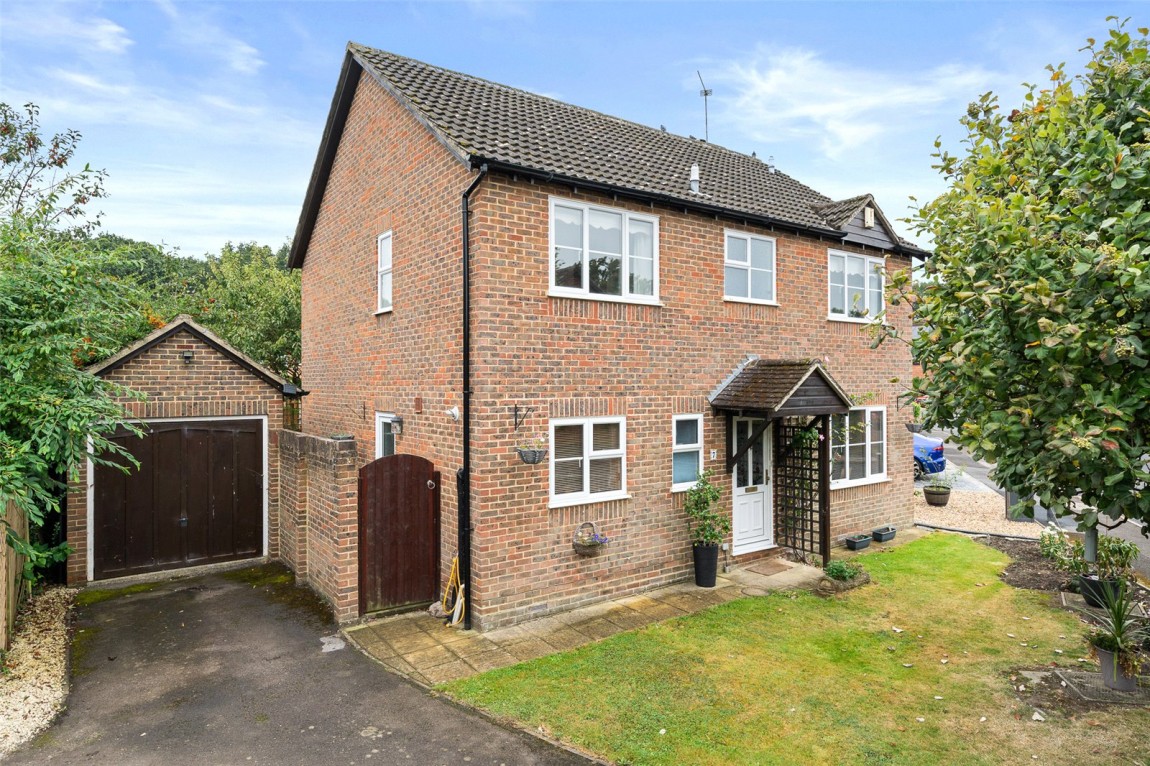 Images for Finchampstead, Wokingham, Berkshire