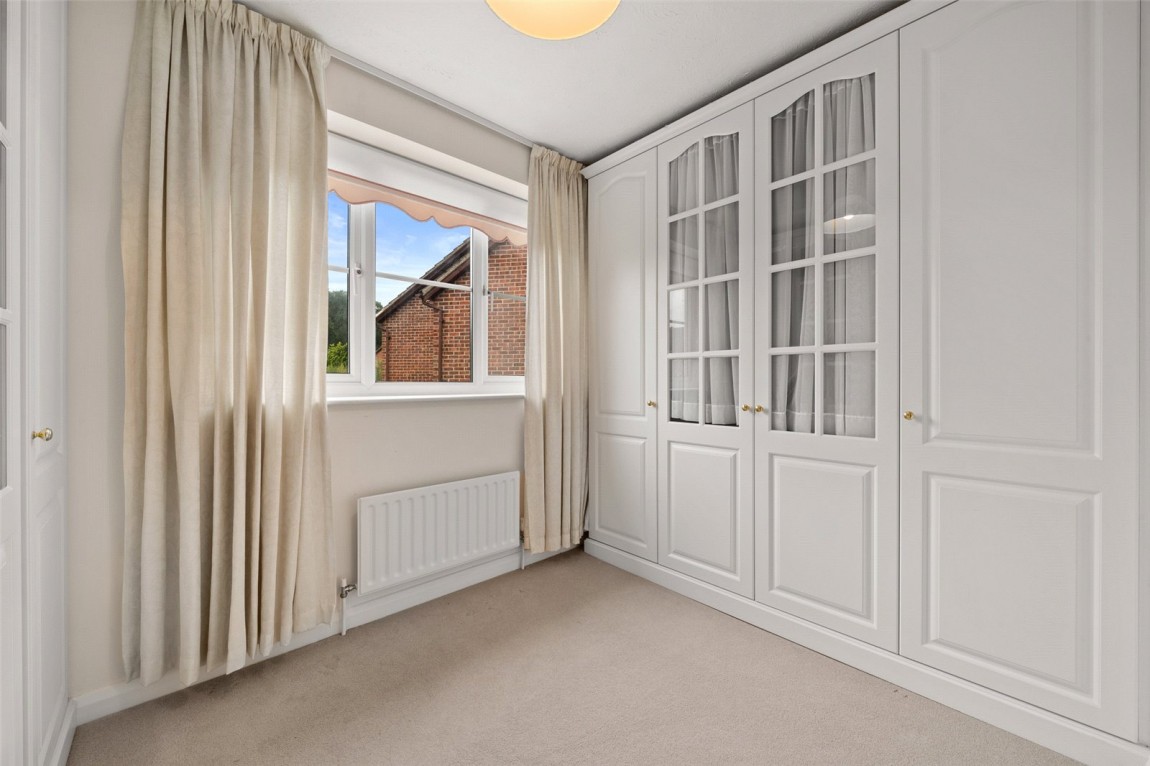 Images for Finchampstead, Wokingham, Berkshire