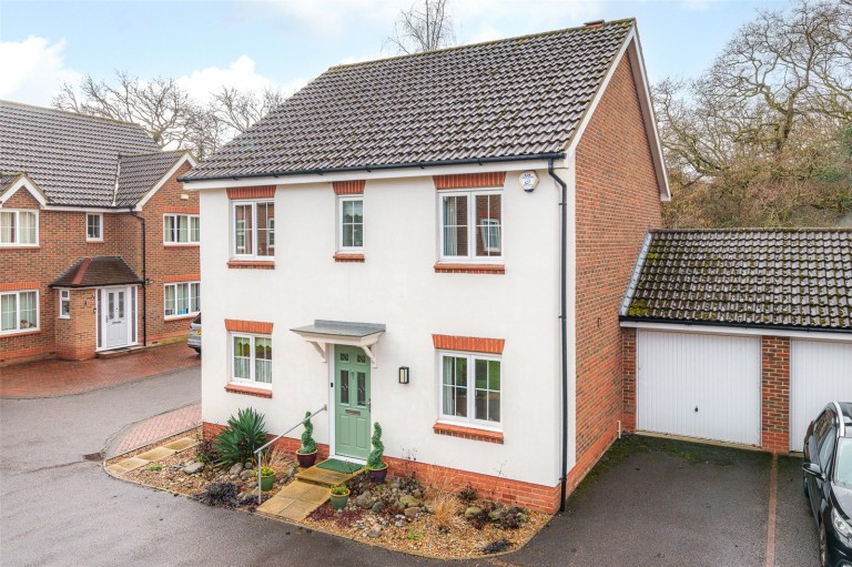 View Full Details for Winnersh, Wokingham, Berkshire