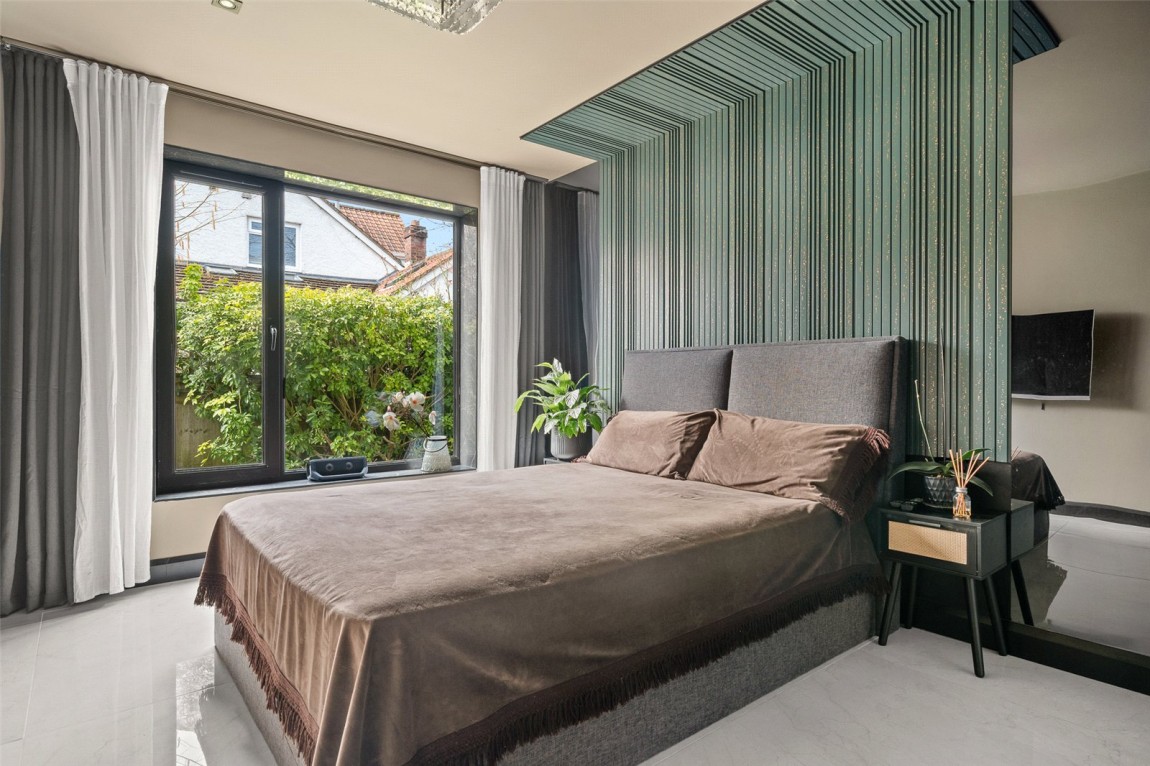 Images for Finchampstead, Wokingham, Berkshire
