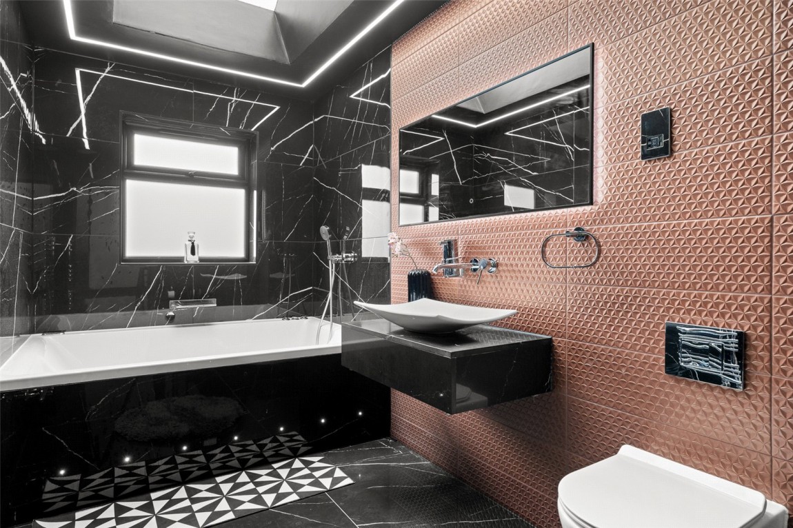 Images for Finchampstead, Wokingham, Berkshire