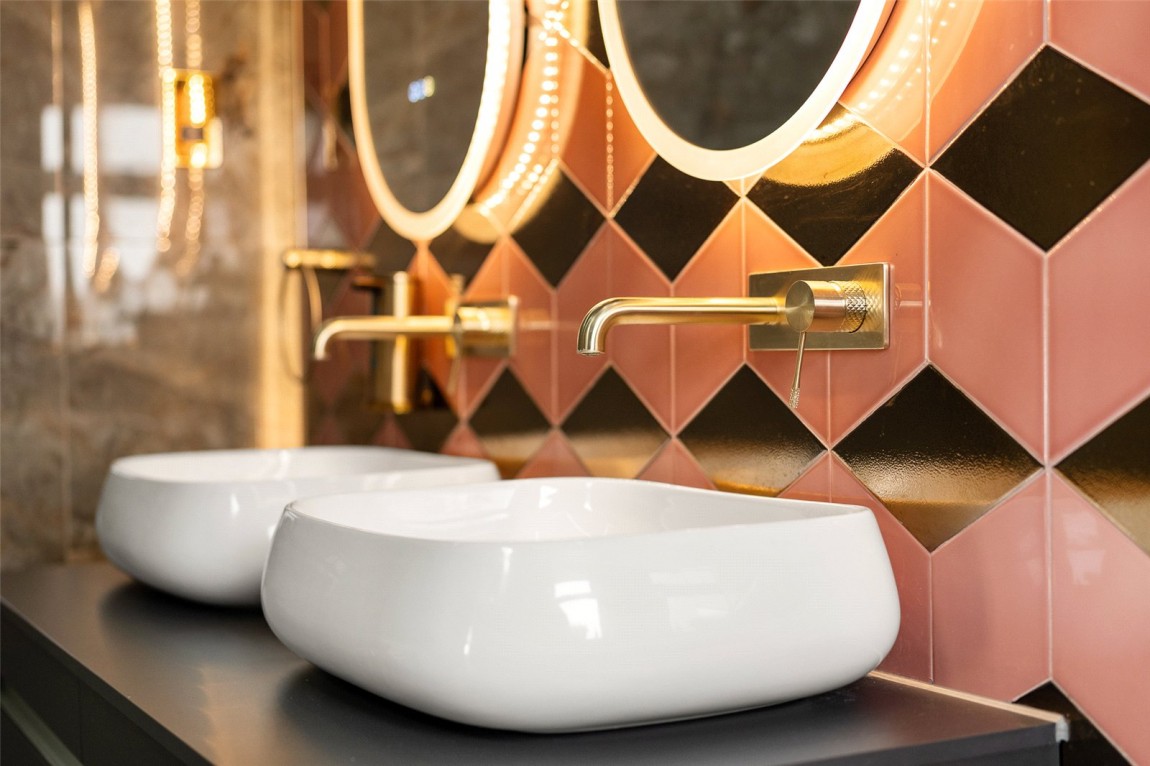 Images for Finchampstead, Wokingham, Berkshire