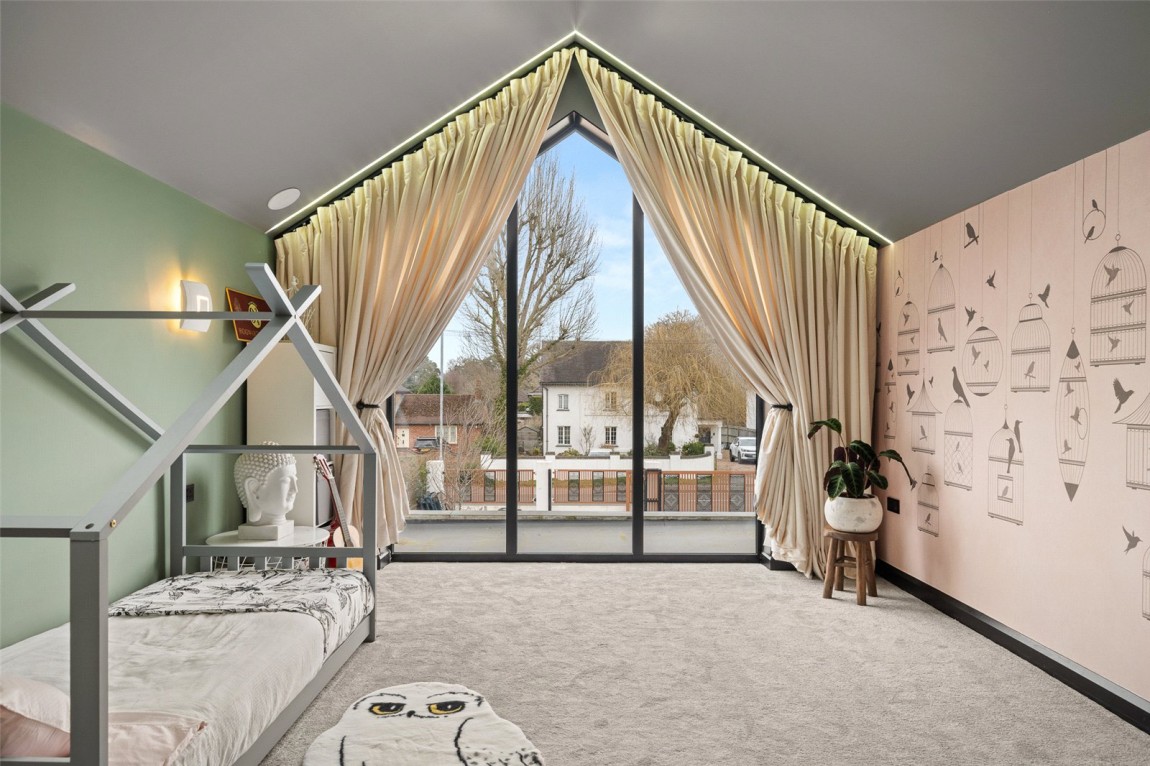 Images for Finchampstead, Wokingham, Berkshire
