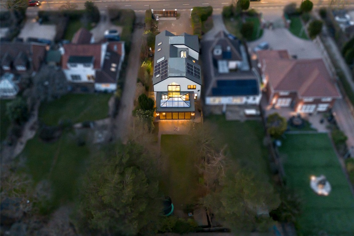 Images for Finchampstead, Wokingham, Berkshire
