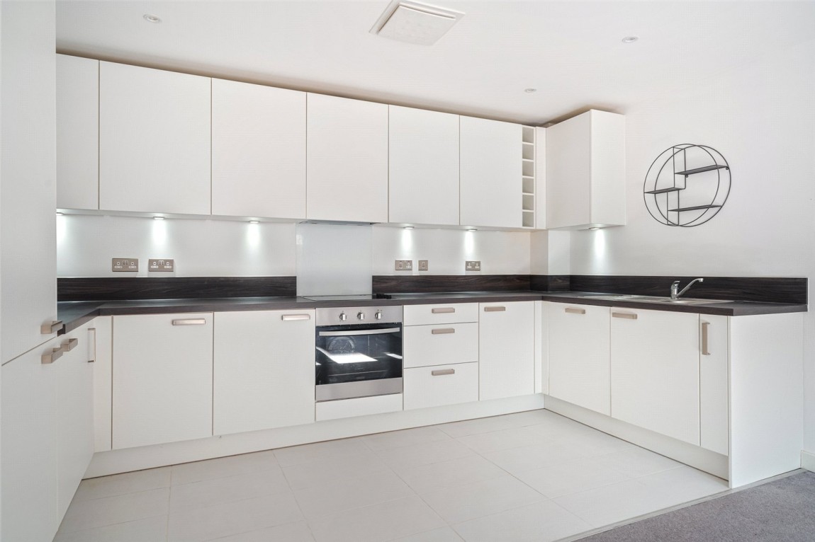 Images for Crowthorne Road, Bracknell, Berkshire