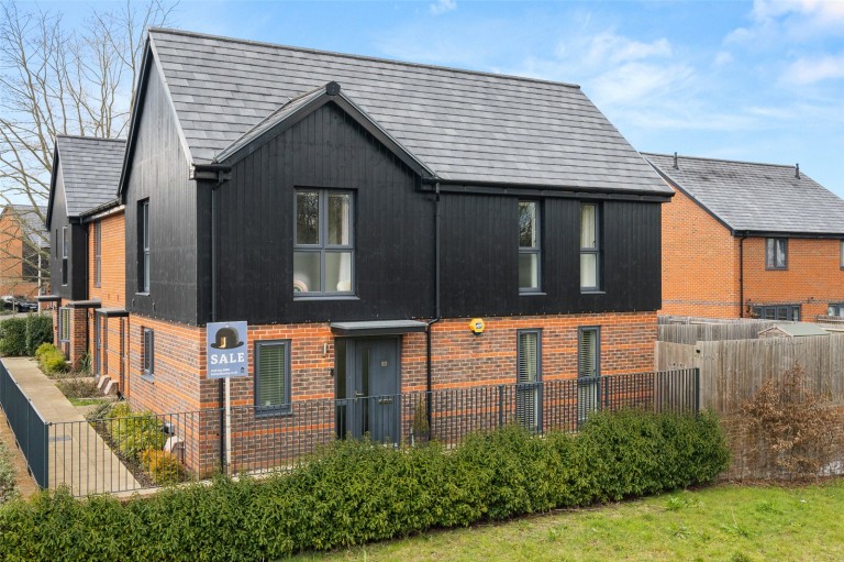 View Full Details for Arborfield Green, Reading, Berkshire