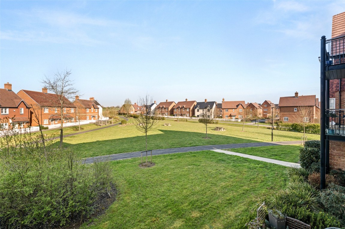 Images for Warfield, Bracknell, Berkshire