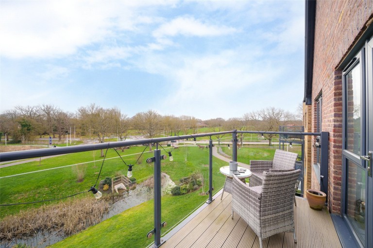 View Full Details for Arborfield Green, Reading, Berkshire