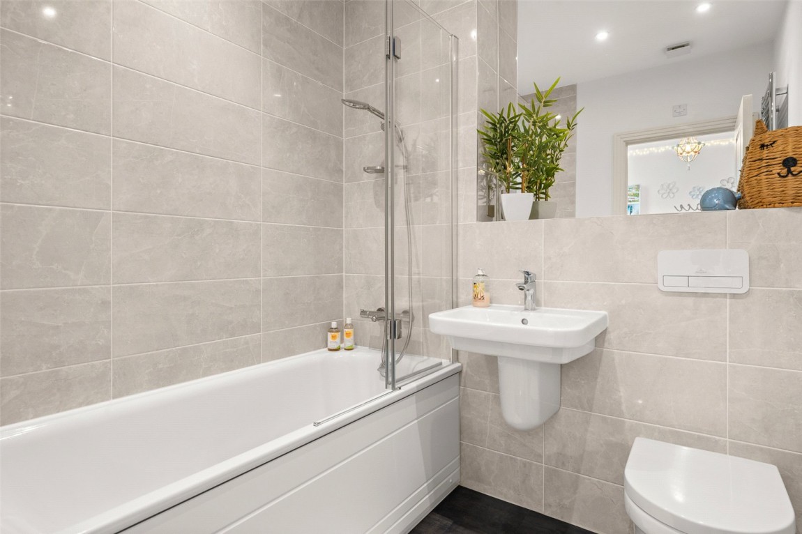 Images for Warfield, Bracknell, Berkshire