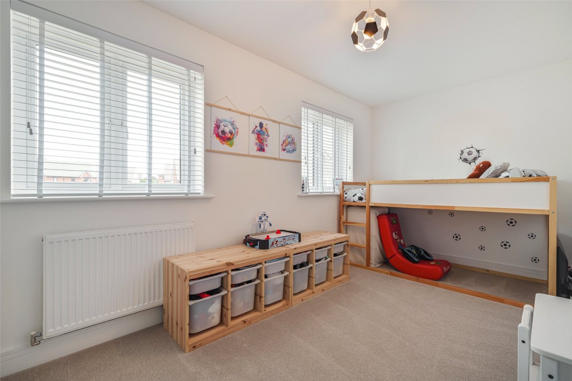 Images for Finchwood Park, Wokingham, Berkshire