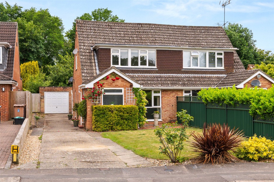 Images for Finchampstead, Wokingham, Berkshire