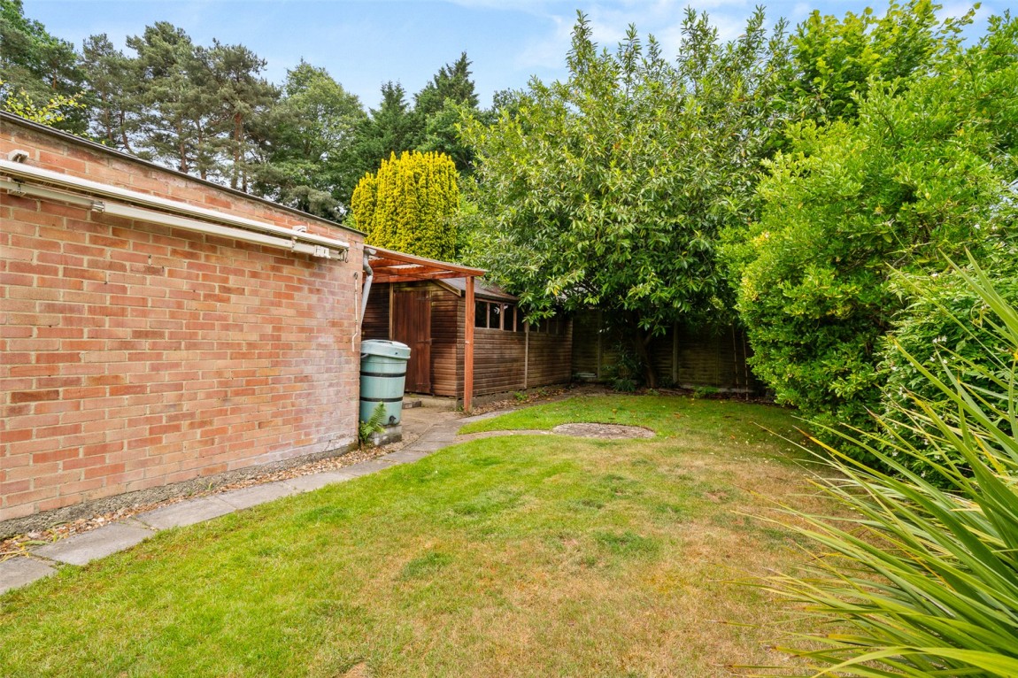 Images for Finchampstead, Wokingham, Berkshire