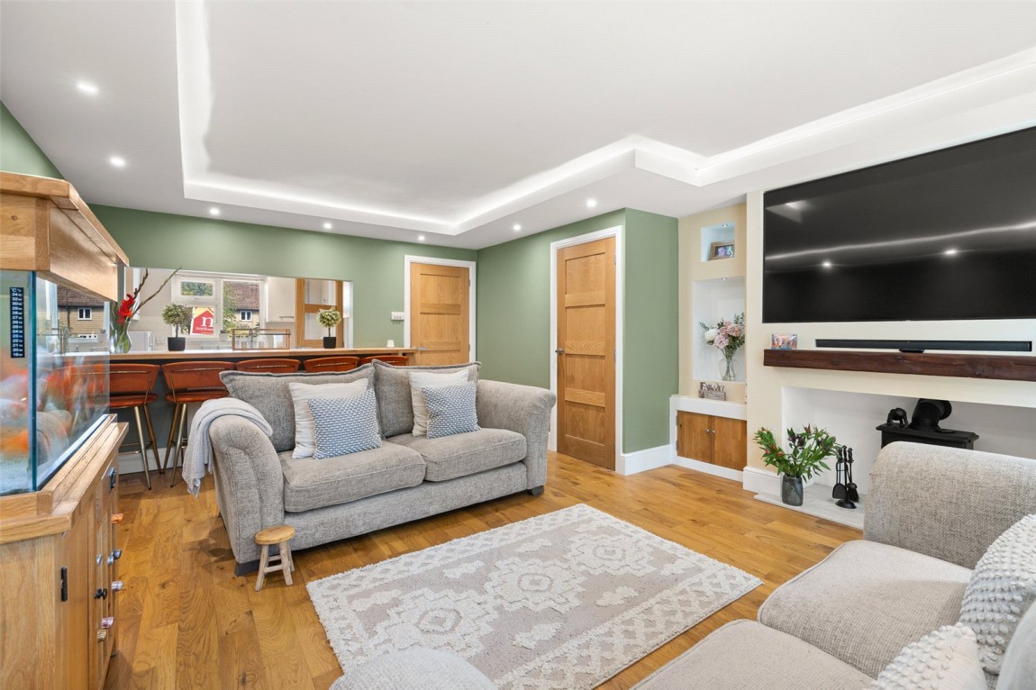 Images for Finchampstead, Wokingham, Berkshire