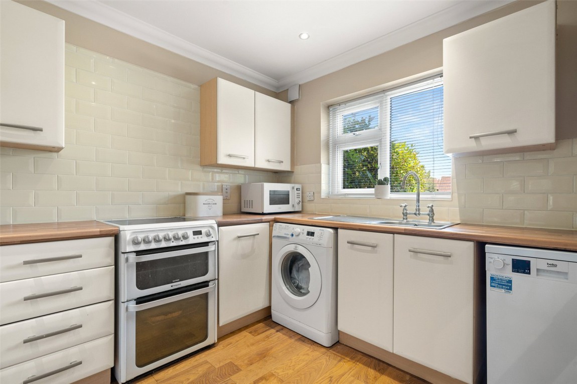 Images for Finchampstead, Wokingham, Berkshire