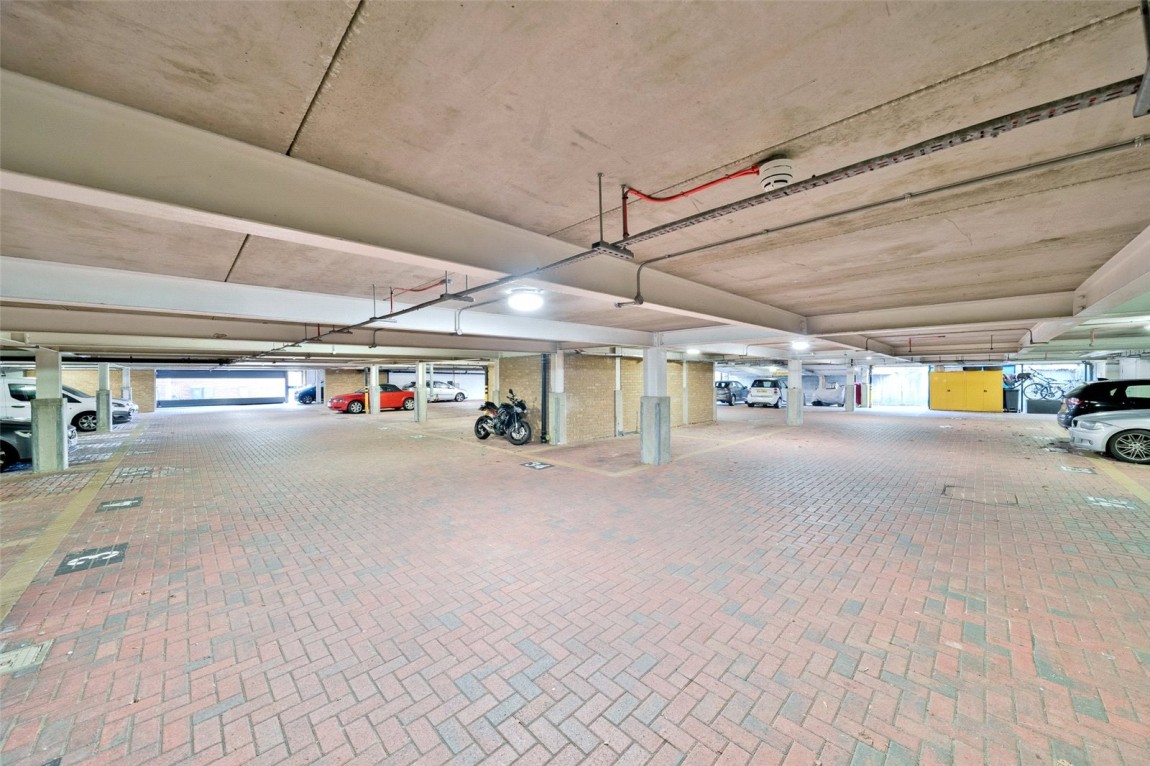 Images for Bracknell, Berkshire