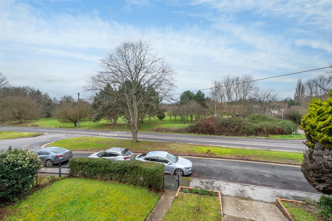 Images for Finchampstead, Wokingham, Berkshire