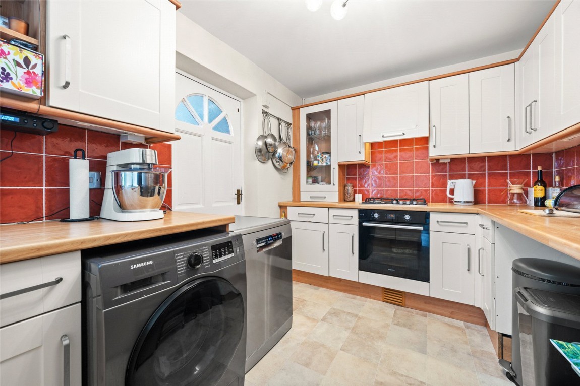 Images for Finchampstead, Wokingham, Berkshire