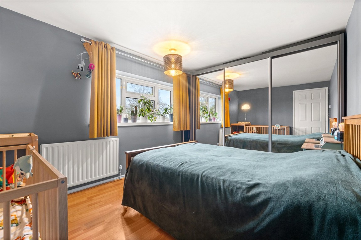 Images for Finchampstead, Wokingham, Berkshire