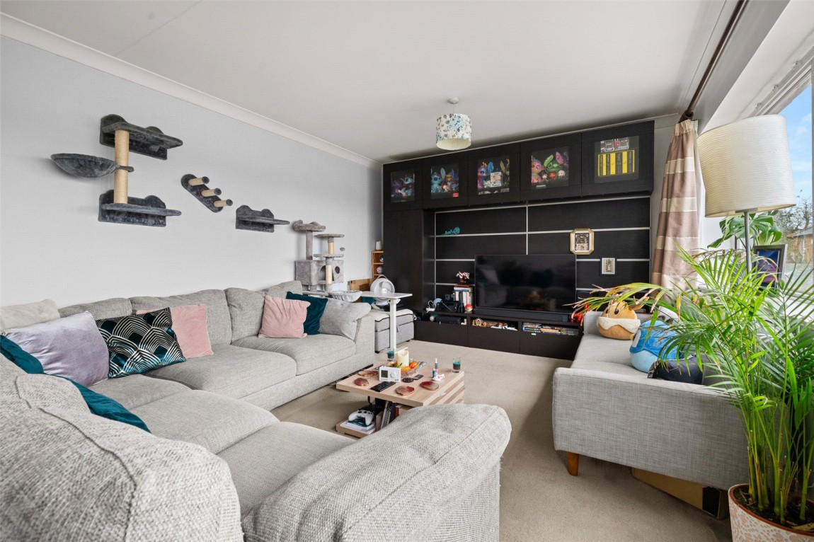 Images for Woodley, Reading, Berkshire