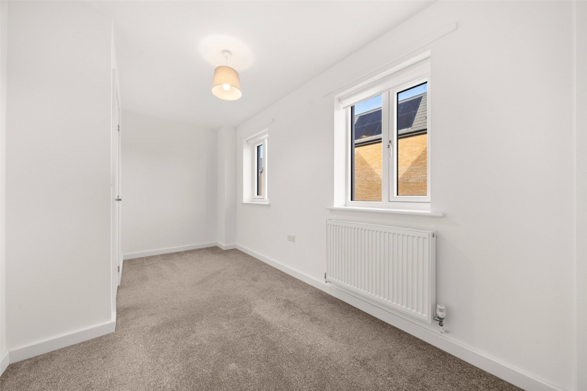 Images for Bucklers Park, Crowthorne