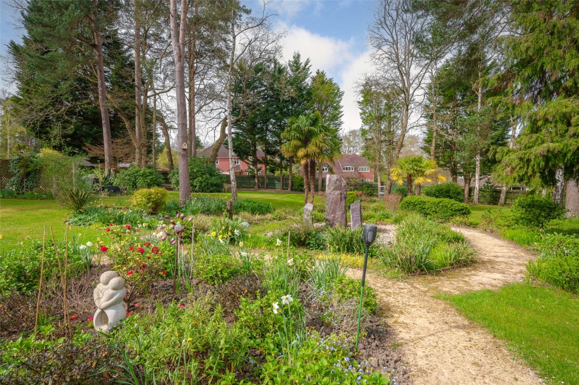 Images for Crowthorne, Berkshire