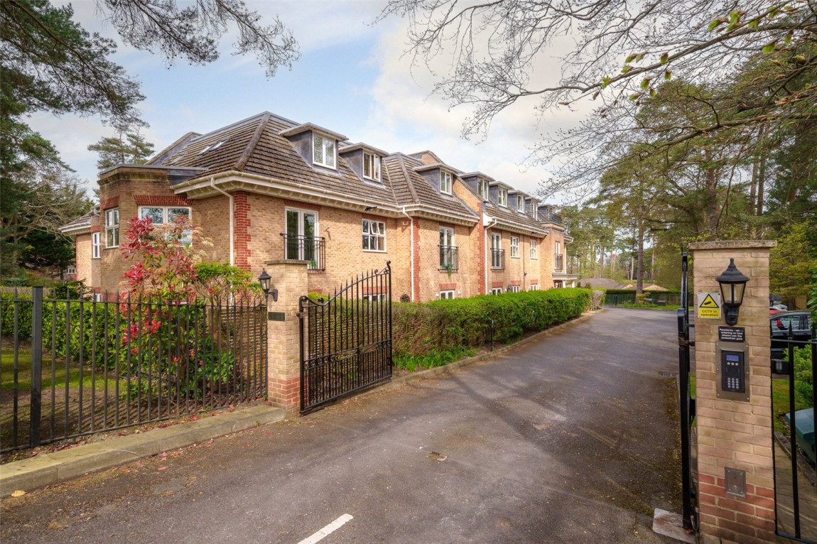 Images for Crowthorne, Berkshire