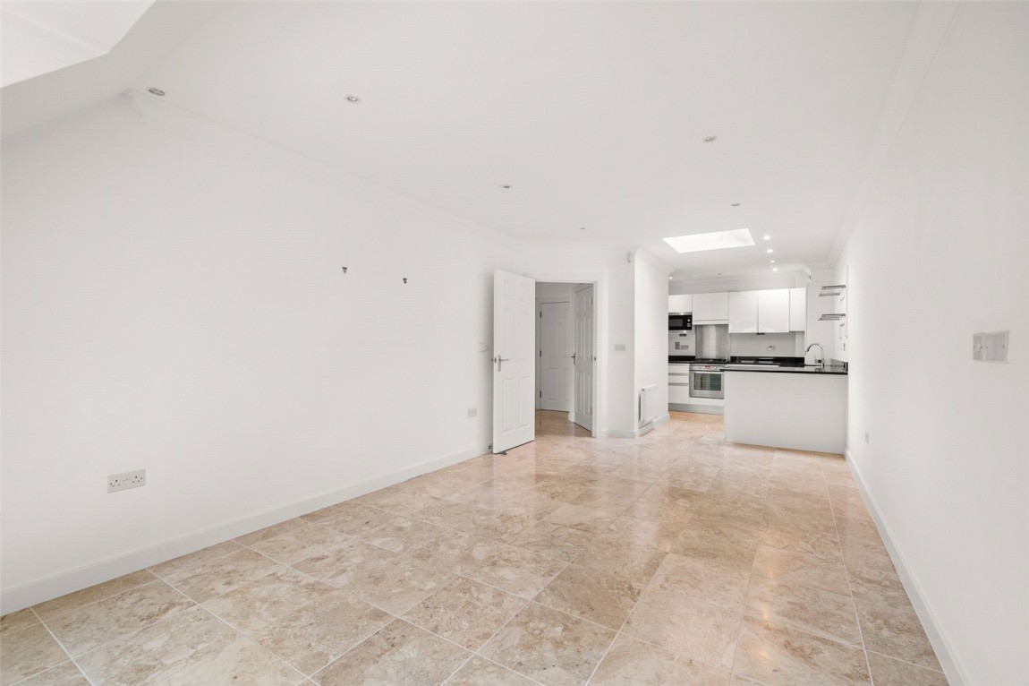 Images for Crowthorne, Berkshire