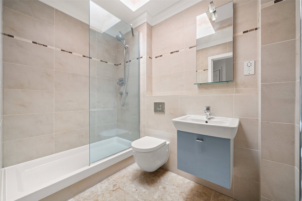 Images for Crowthorne, Berkshire