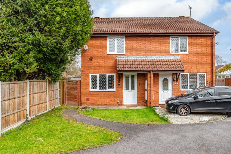 View Full Details for Winnersh, Wokingham, Berkshire