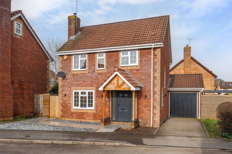 View Full Details for Winnersh, Wokingham, Berkshire