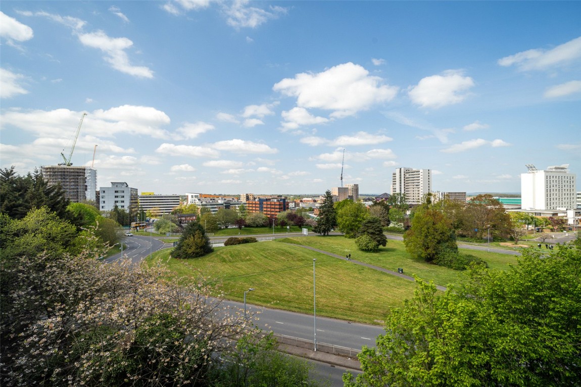 Images for Bracknell, Berkshire