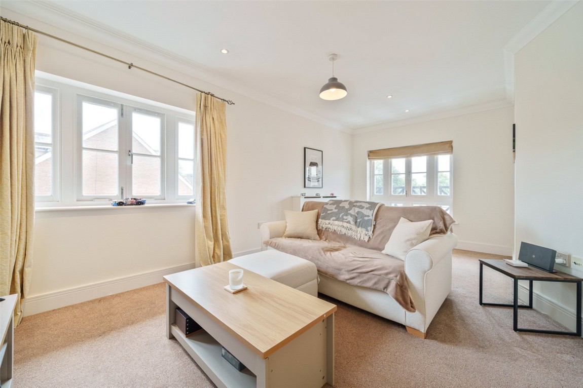 Images for Crowthorne, Berkshire