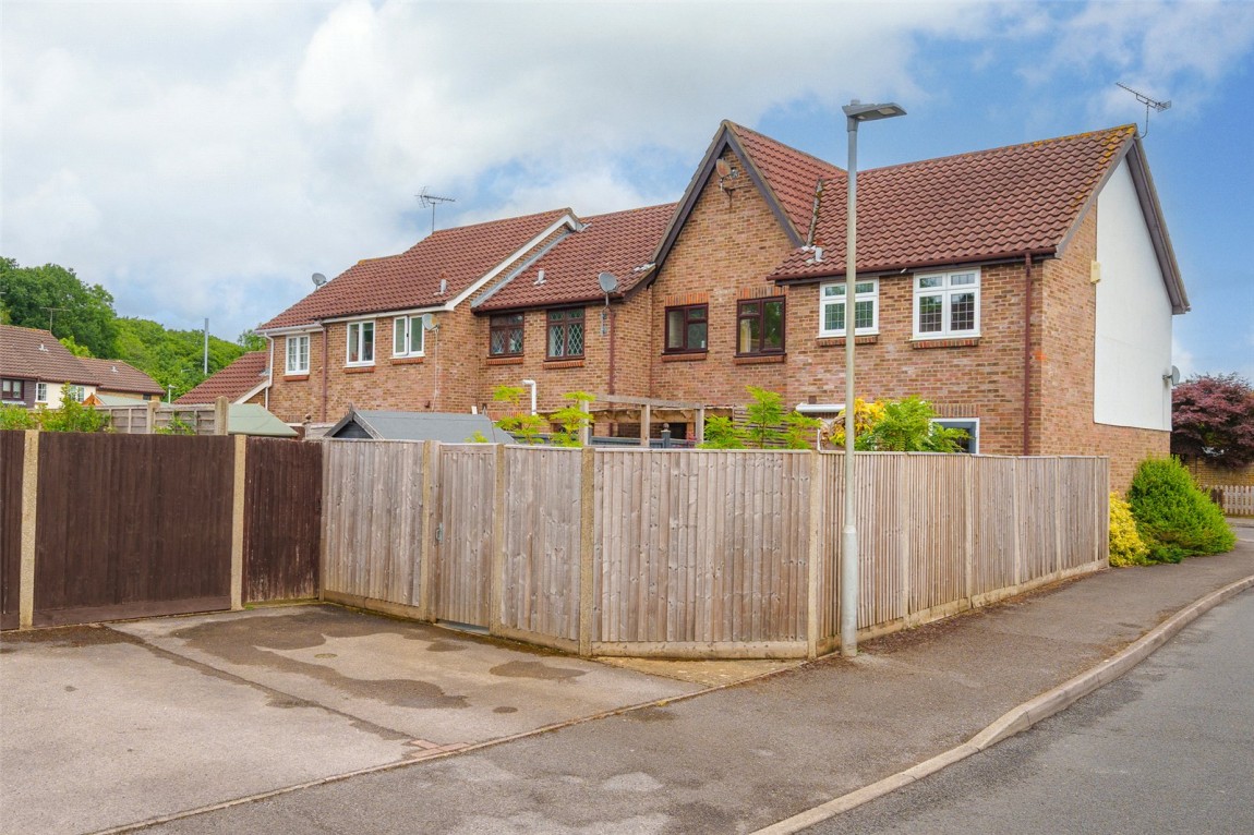 Images for College Town, Sandhurst, Berkshire