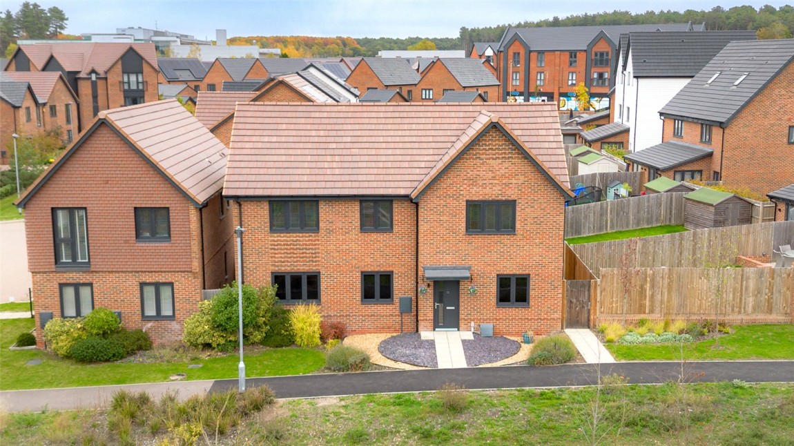 Images for Crowthorne, Berkshire