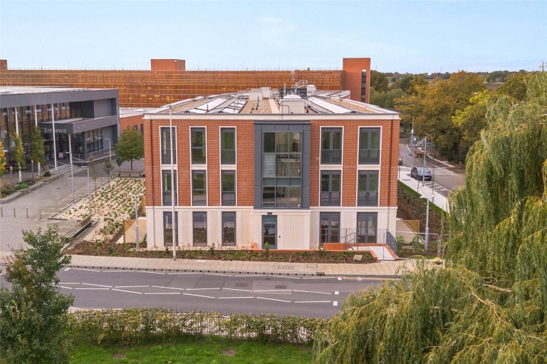 View Full Details for Wellington Road, Wokingham, Berkshire