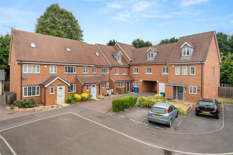 View Full Details for Sandhurst, Berkshire