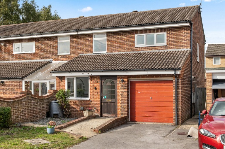 View Full Details for College Town, Sandhurst, Berkshire