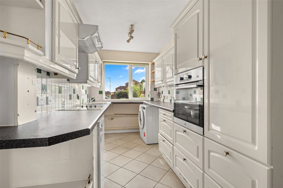 Images for College Town, Sandhurst, Berkshire