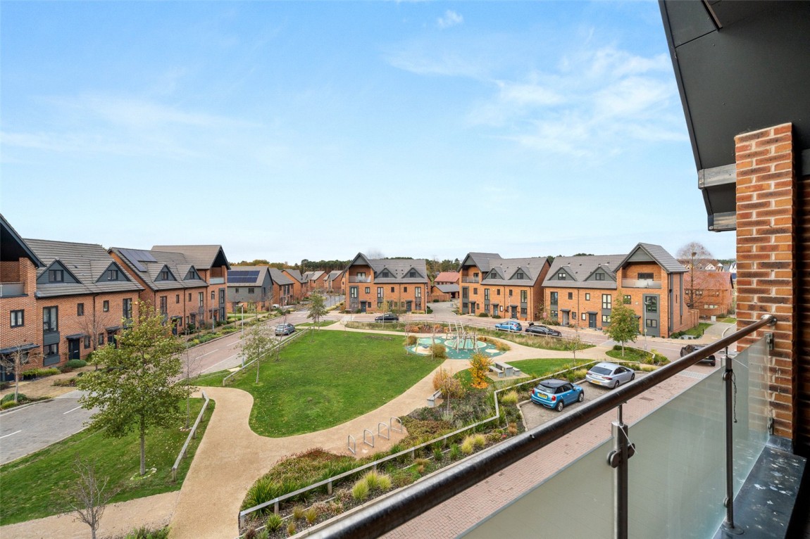 Images for Crowthorne, Berkshire