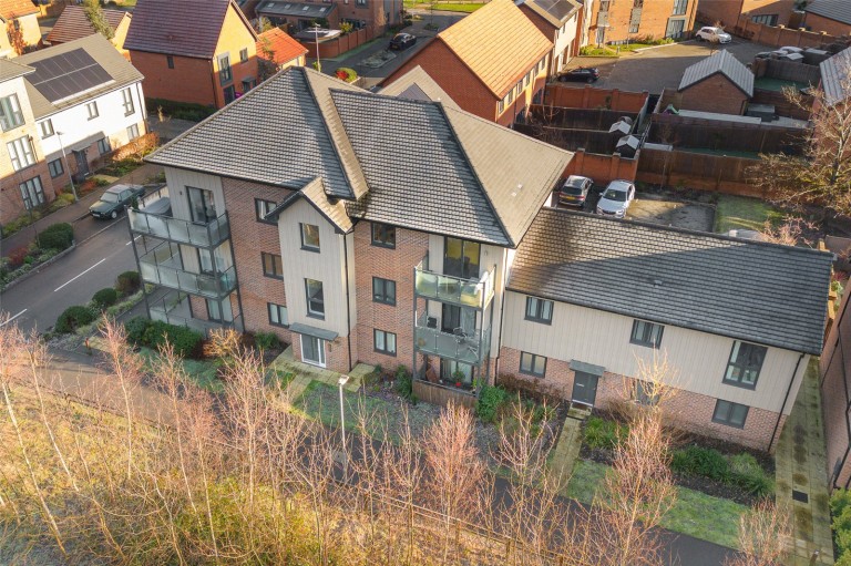 View Full Details for Crowthorne, Berkshire