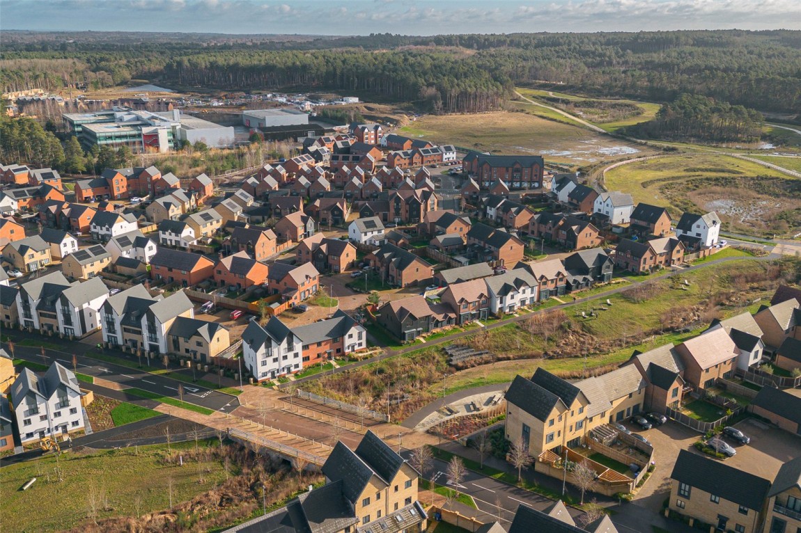 Images for Crowthorne, Berkshire