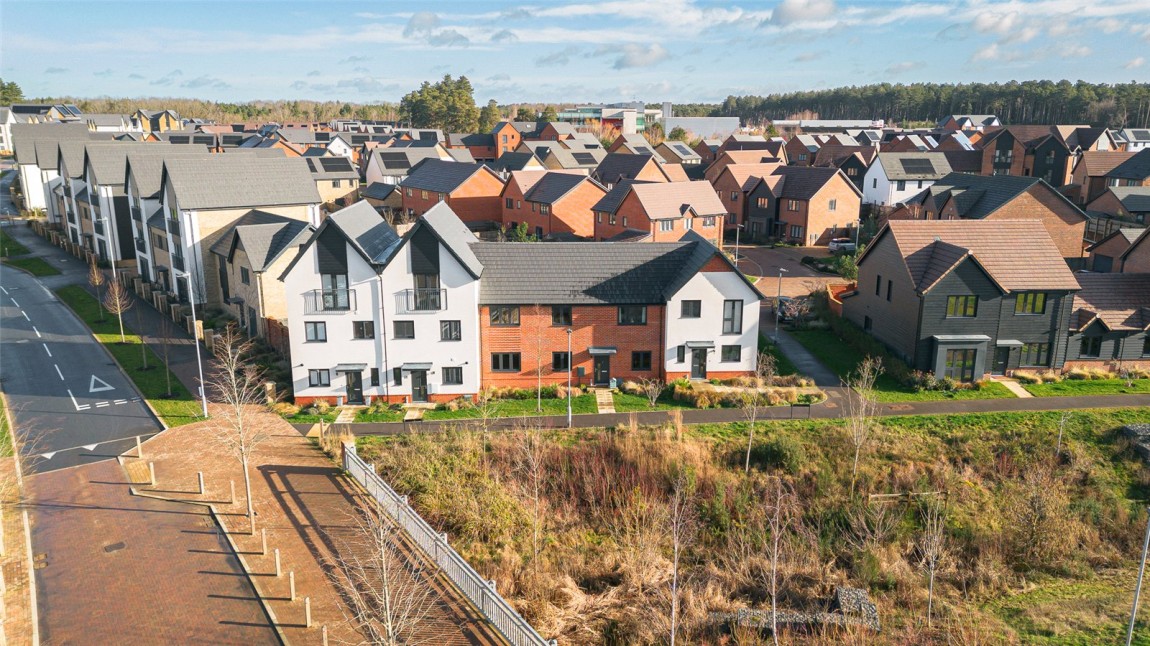 Images for Crowthorne, Berkshire