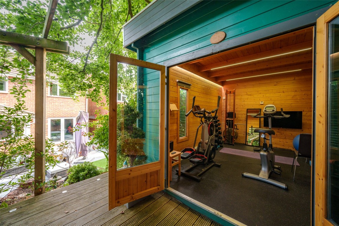 Images for Sandhurst, Berkshire