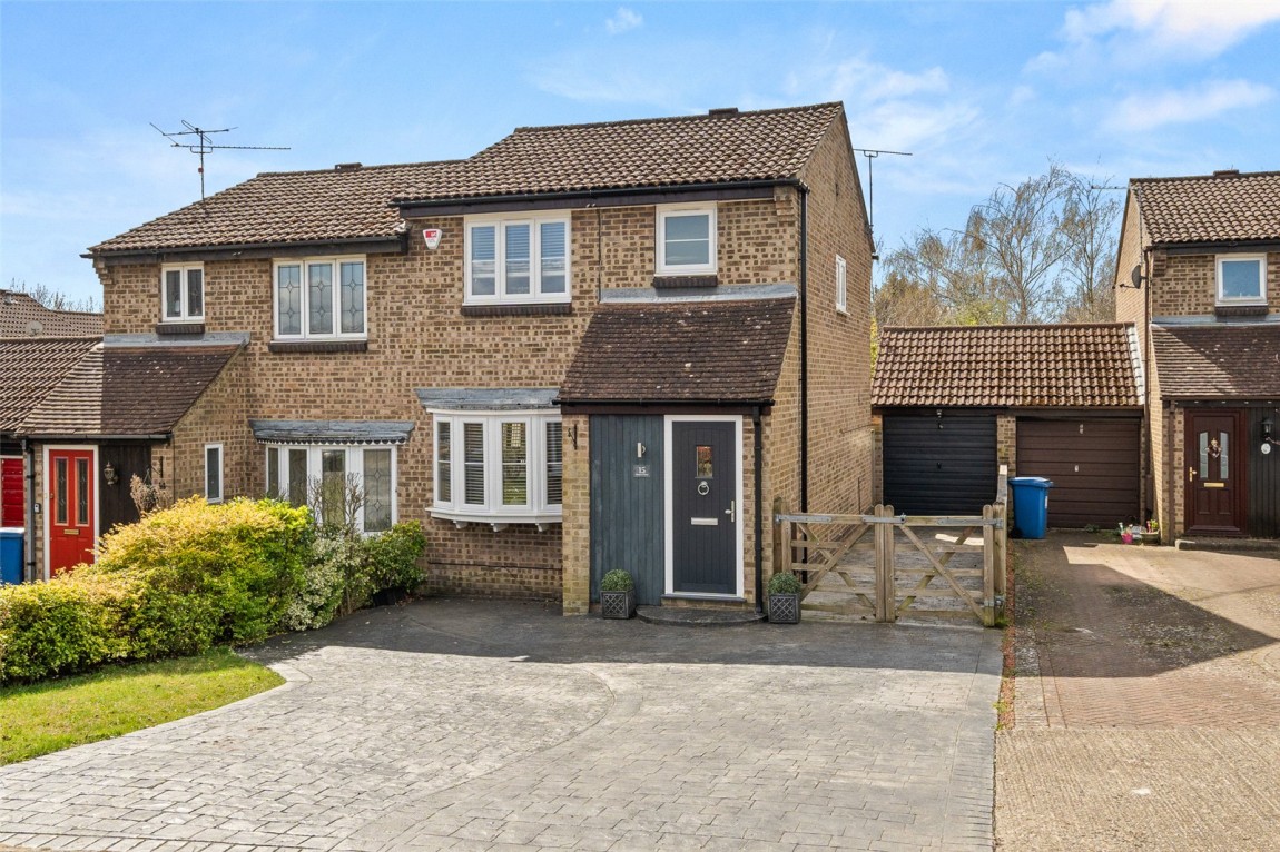Images for College Town, Sandhurst, Berkshire